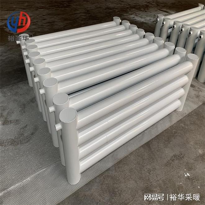 九游体育网站：节能光面排管暖气片(图1)