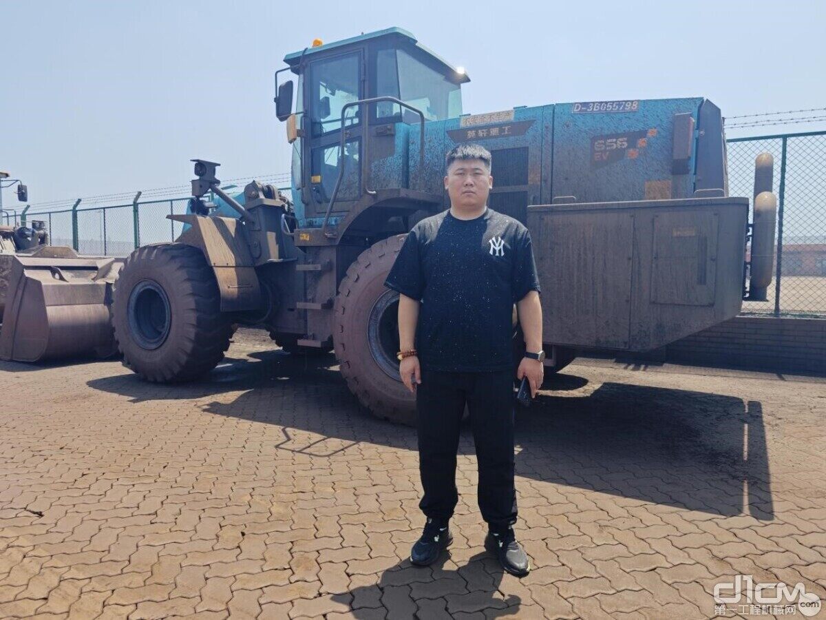 高效节能售后无忧：英轩重工纯电装载机助力唐山曹妃甸港口绿色发展(图3)