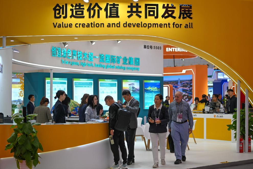 九游体育：中国为人类应对气候变化提供重要动力(图2)