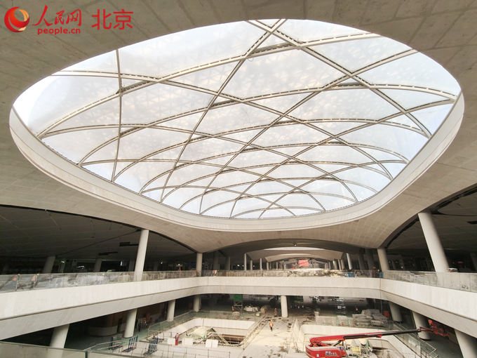 九游体育：绿色副中心｜“京帆”撑起绿色城市会客厅年节电超48万度(图2)