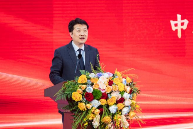 协力驭能全球最大105兆瓦2极高速电机“储龙105”正式发布(图3)