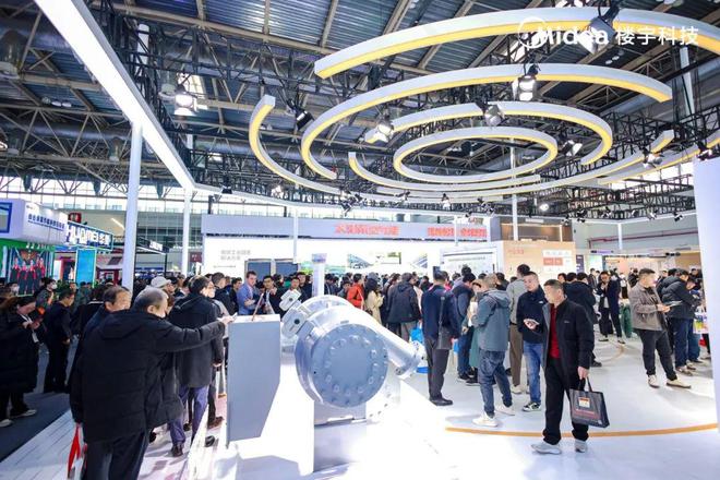 破局工业降碳难题美的楼宇科技革新低碳供热新解法(图1)