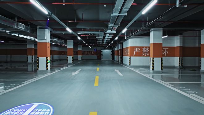 九游体育网站：雷士照明停车场照明解决方案开创城市建筑智慧节能新范本(图1)