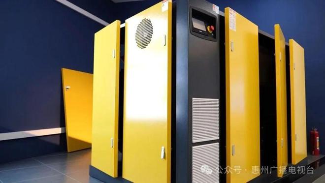 九游体育网站：犀利！这家企业3分钟下线一台节能空压机(图2)
