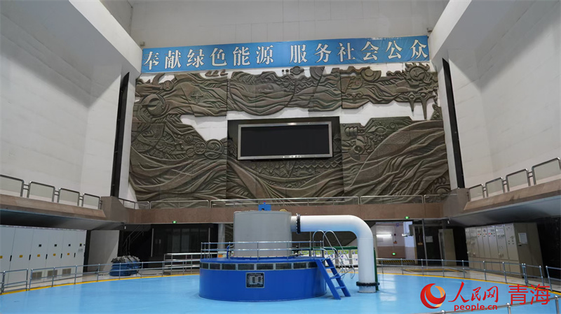 九游体育网站：青海：看算力与电力如何共舞(图2)